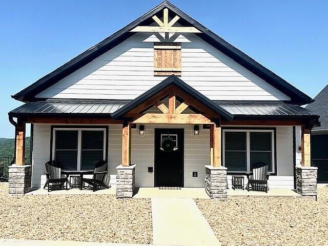 4 bedroom