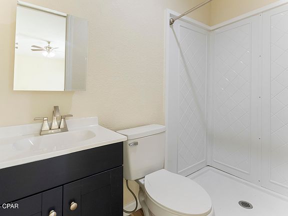 4th image of 143 Claire Ave #101
