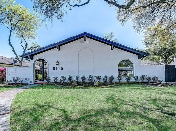 8115 Braesview Ln, Houston, TX 77071
