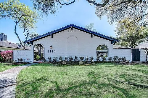 8115 Braesview Ln Photo 1