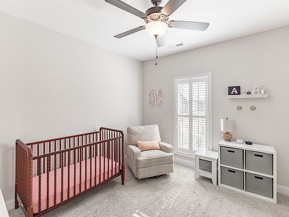 3rd image of 7610 Flint Crossing Cir SE