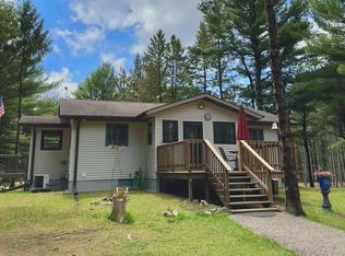 950 Deerborn Ave, Friendship, WI 53934