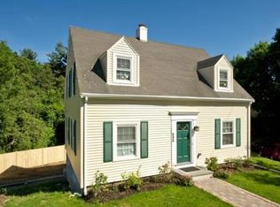 686 Washington St, Dedham, MA 02026