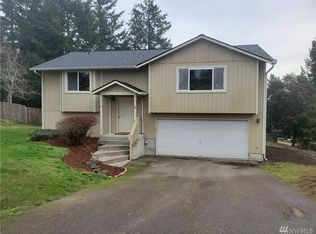10 NE Kathys Dr, Belfair, WA 98528