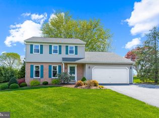 711 Lampeter Rd, Lancaster, PA 17602