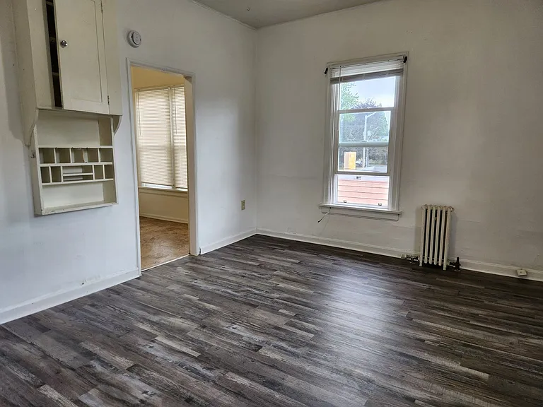 1604 I St — Photo 9