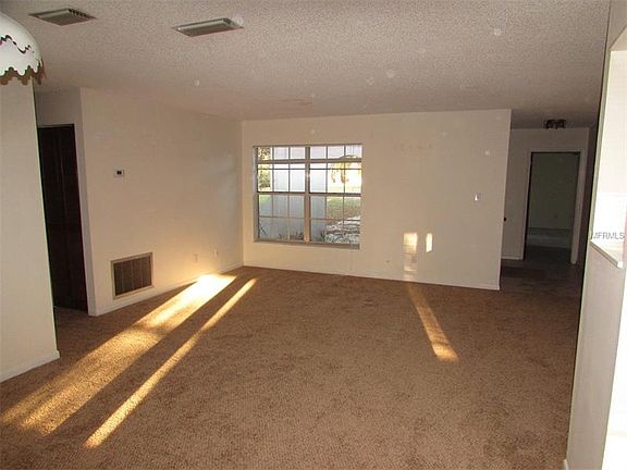 5th image of 33645 Richard Ct