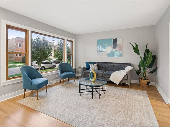 2nd image of 5624 N Mango Ave