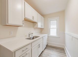 682 Harvard St APT 3, Manchester, NH 03103
