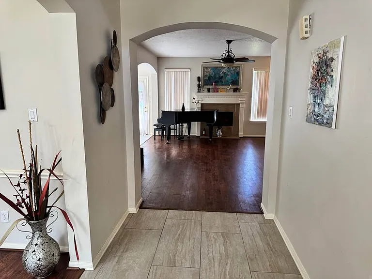 3706 Heritage Colony Dr — Photo 12