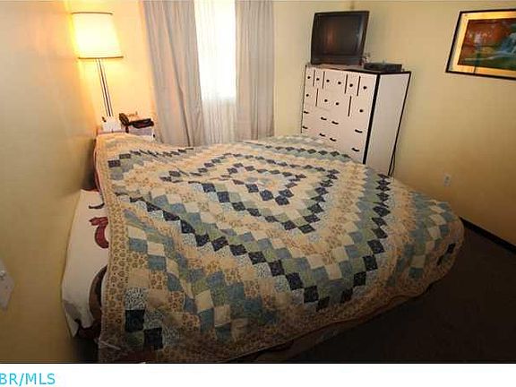 3rd image of 1764 Arrowhead Dr