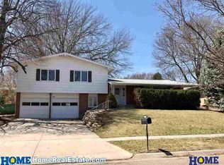 215 Parkvista St, Lincoln, NE 68510