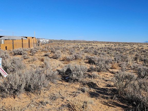 3rd image of 76 Duarte Rd