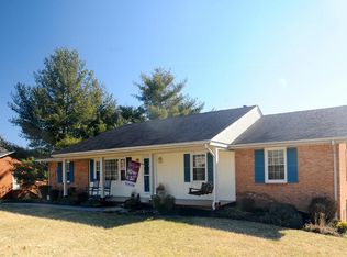 2706 Fletcher St, Salem, VA 24153