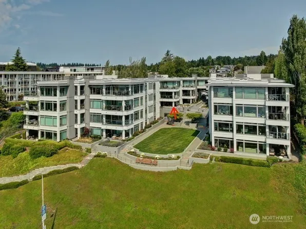 225 2nd Street S #A2, Kirkland, WA 98033