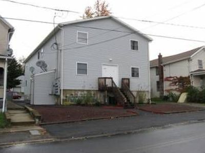 609 Mill St, Dunmore, PA, 18512