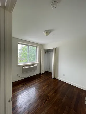 Rented by ABCO Commercial Properties, LLC | media 14