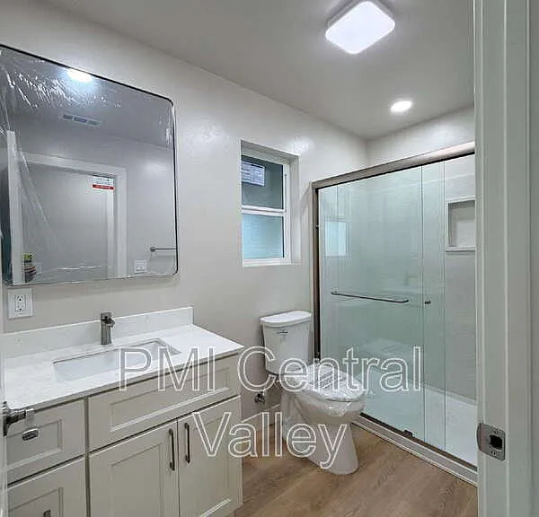 1710 Waverly Dr — Photo 28
