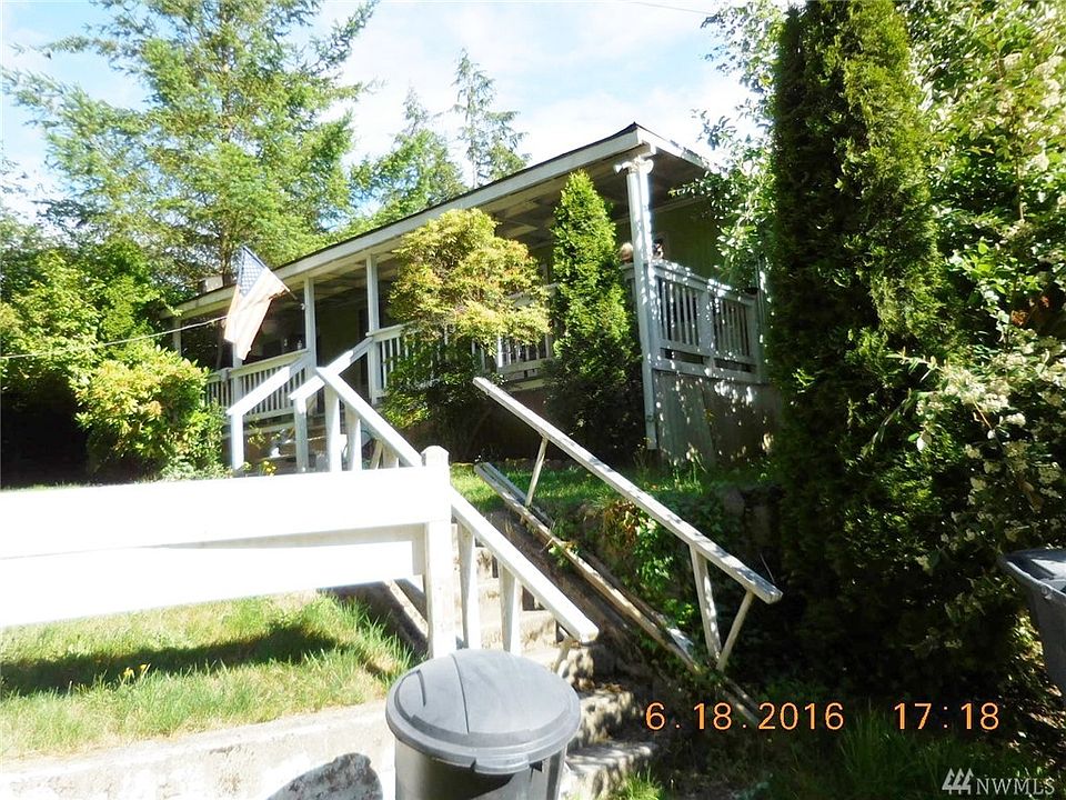 1st image of 8410 144th St NW
