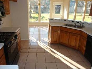 2nd image of 1209 River Oak Dr
