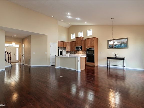 5th image of 3331 Shale Dr