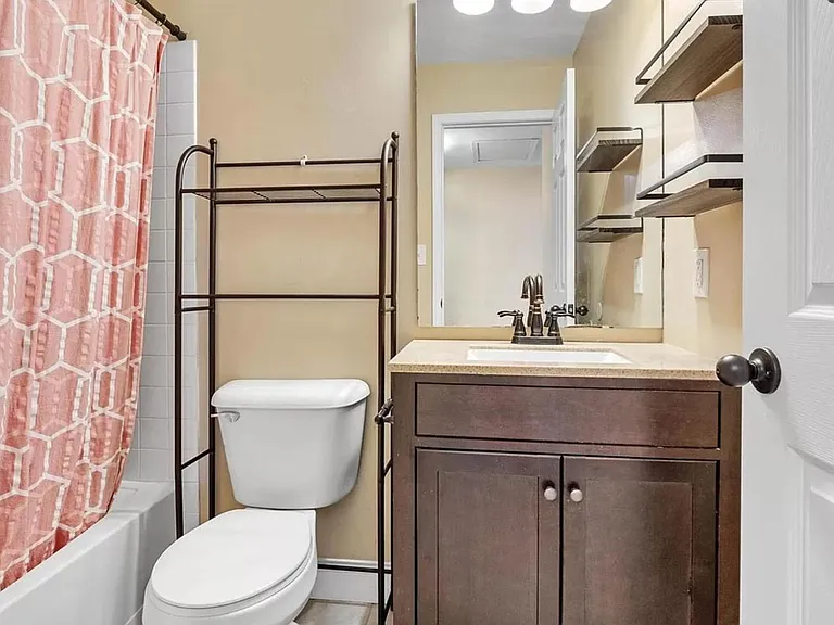 3920 Folsom Ave — Photo 17