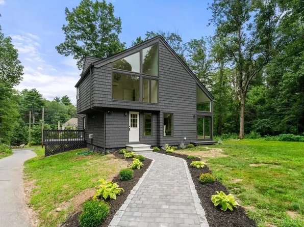 174 Spring St, Hopkinton, MA 01748