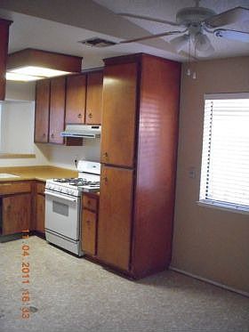 4th image of 107 Muir Cir