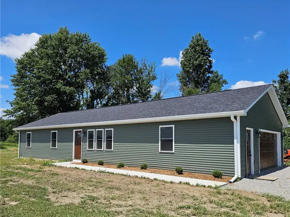 193 County Road 1600, Greenup, IL 62428
