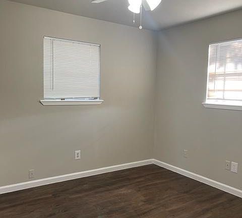 4th image of 2407 Jaguar Dr #A