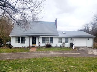 560 Engle Rd, Industry, PA 15052