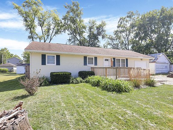 2nd image of 238 N Company St