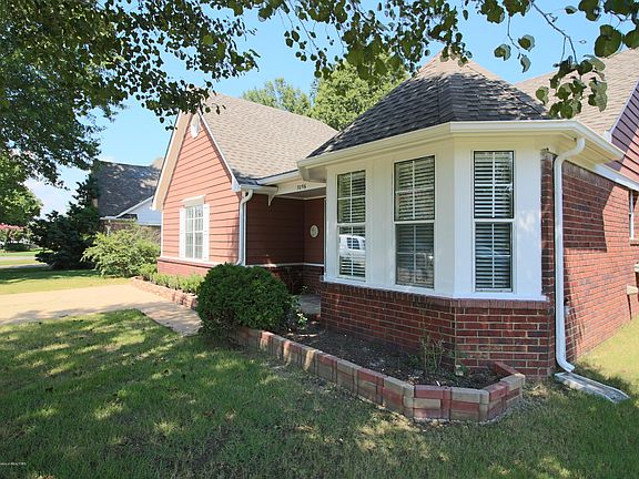 2nd image of 7056 Tudor Ln