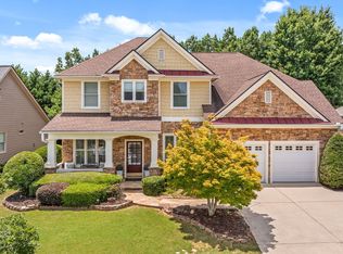 7847 Benchmark Dr, Flowery Branch, GA 30542
