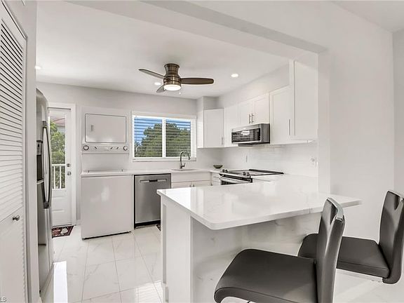 2nd image of 1100 8th AVE S #306C