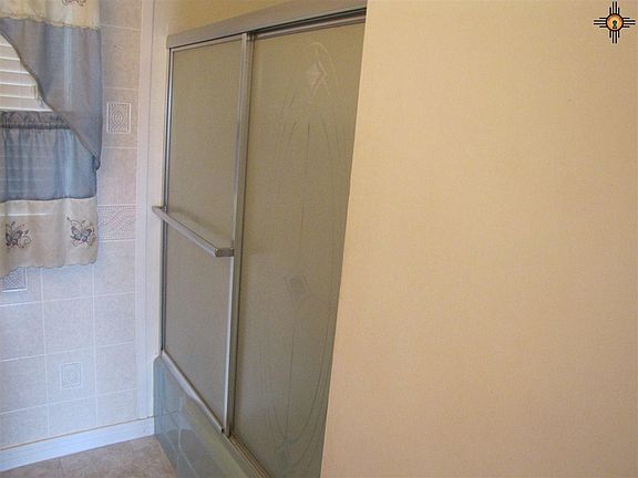 5th image of 1012 Avenue J