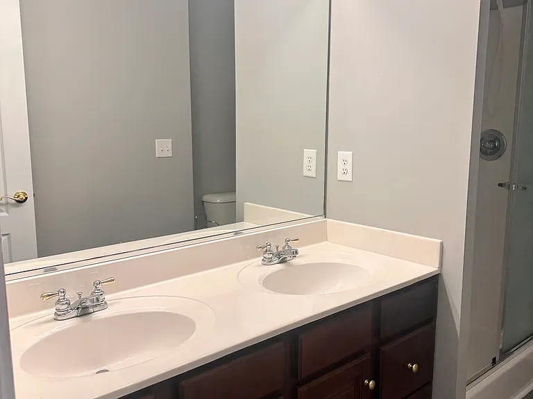 605 Mannington Pl — Photo 31