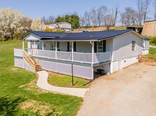 990 Church St, Christiansburg, VA 24073