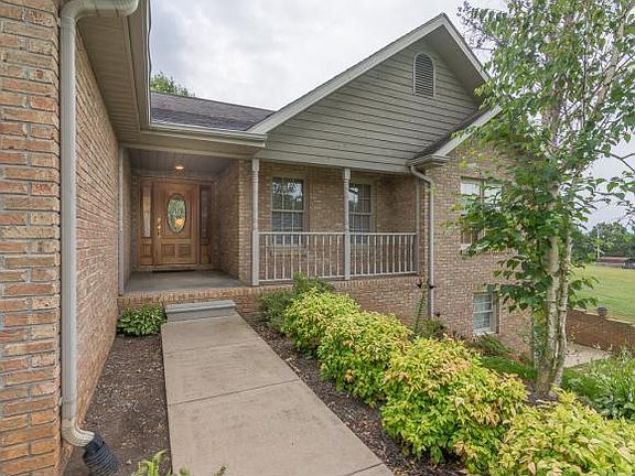 4th image of 120 Sand Valley Ct