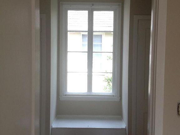 Hall window seat