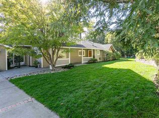 1055 Los Arabis Ln, Lafayette, CA 94549