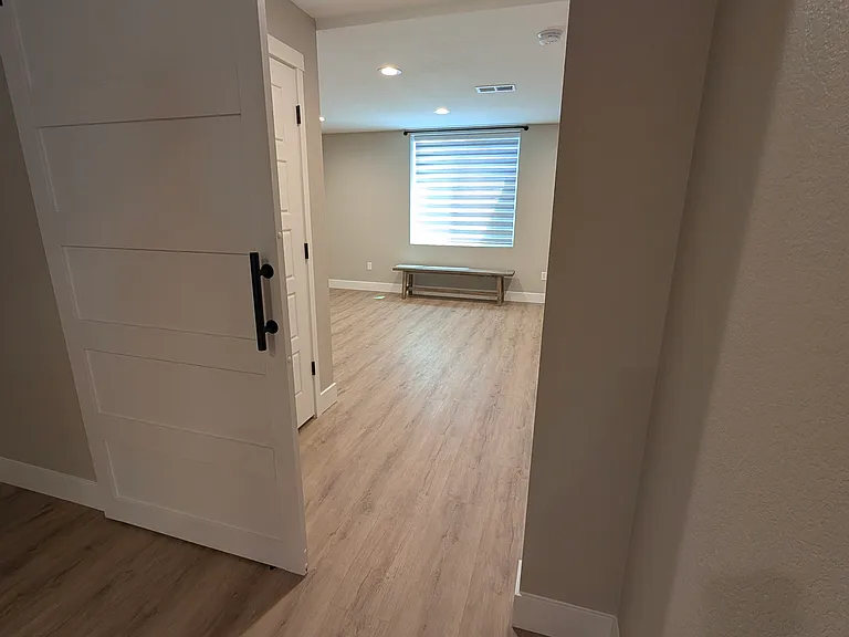 6356 N Emporia Ct — Photo 43