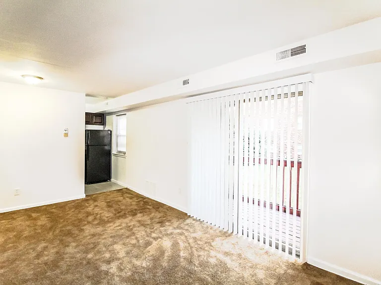 Lea Boulevard Apartments — Photo 14