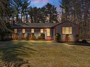 45 King St, Raynham, MA 02767