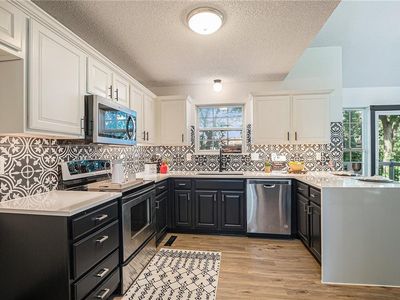 505 SE Chase Ct, Blue Springs, MO, 64014