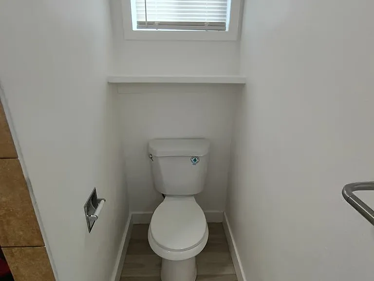 Upgraded 1 bedroom/1 bath in Beaumont! — Photo 16