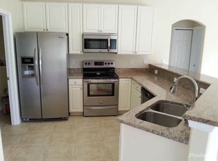 5986 SE Circle St, Hobe Sound, FL 33455