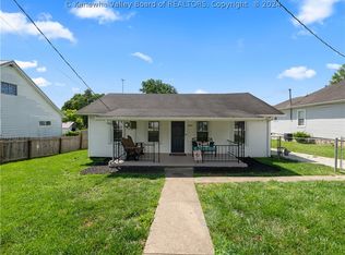 2563 Conner Ave, Hurricane, WV 25526