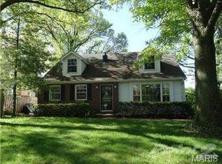 6 Ramblewood Ln, Saint Louis, MO 63141