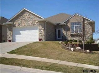 9622 S 175th Cir, Omaha, NE 68136